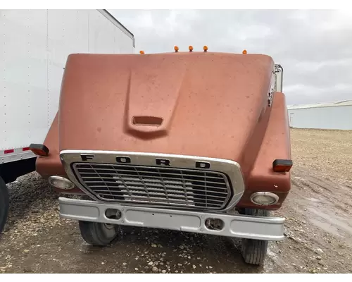 Ford LN600 Hood