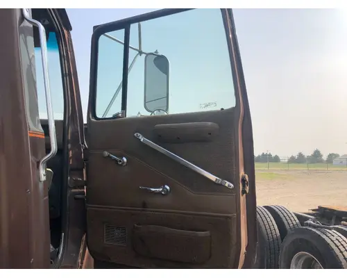 Ford LN7000 Body, Misc. Parts