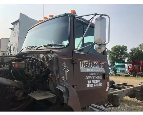 Ford LN7000 Cab Assembly