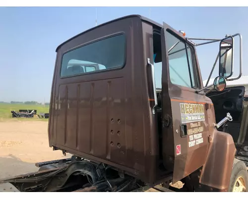 Ford LN7000 Cab Assembly