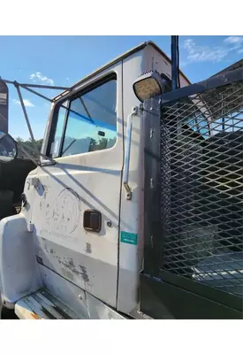Ford LN7000 Cab