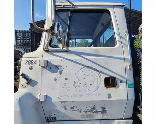 Ford LN7000 Cab