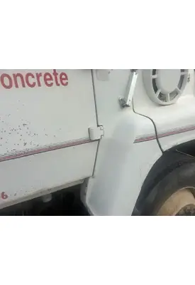 Ford LN7000 Fender Extension