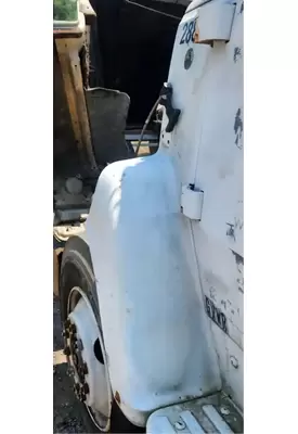 Ford LN7000 Fender Extension