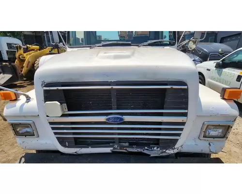 Ford LN7000 Hood