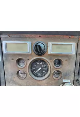 Ford LN7000 Instrument Cluster
