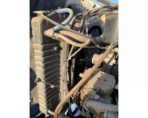 Ford LN7000 Radiator