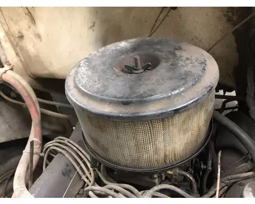 Ford LN700 Air Cleaner