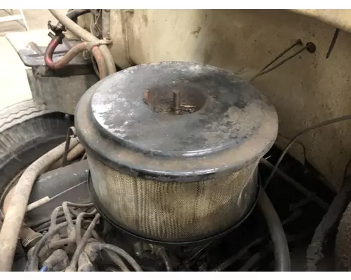 Ford LN700 Air Cleaner