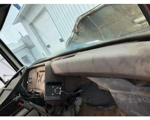 Ford LN700 Dash Assembly