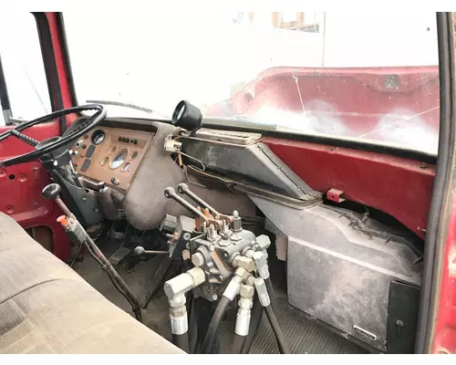 Ford LN700 Dash Assembly