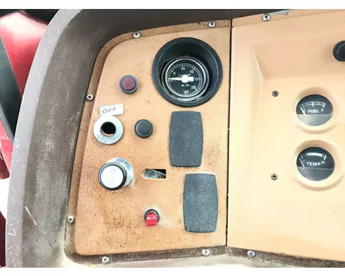 Ford LN700 Dash Assembly