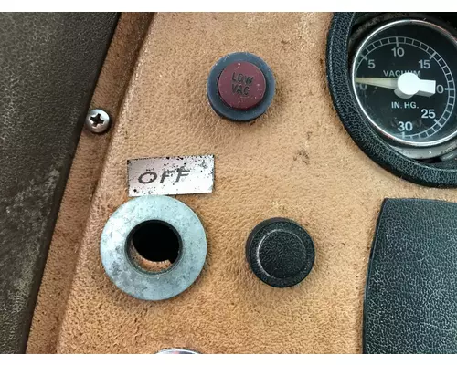 Ford LN700 Dash Assembly