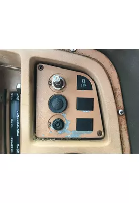 Ford LN700 Dash Panel