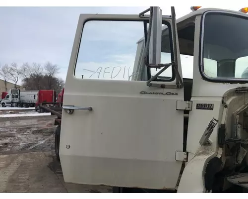 Ford LN700 Door Assembly, Front