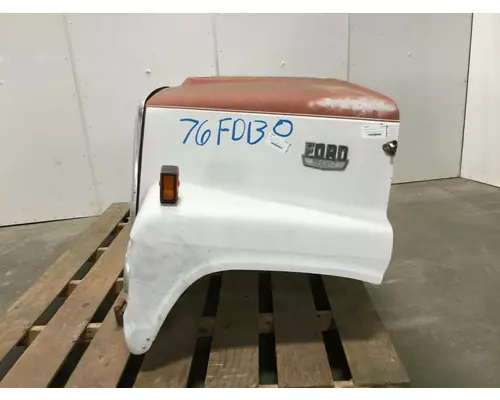 Ford LN700 Hood