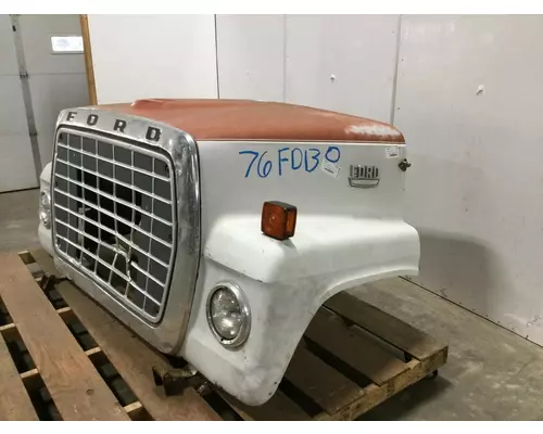 Ford LN700 Hood