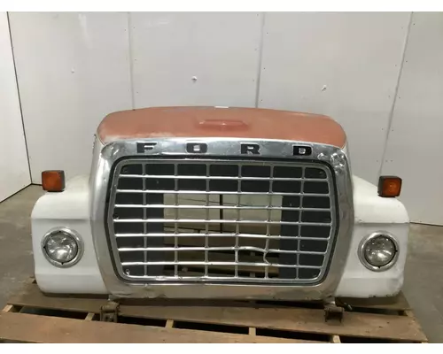 Ford LN700 Hood