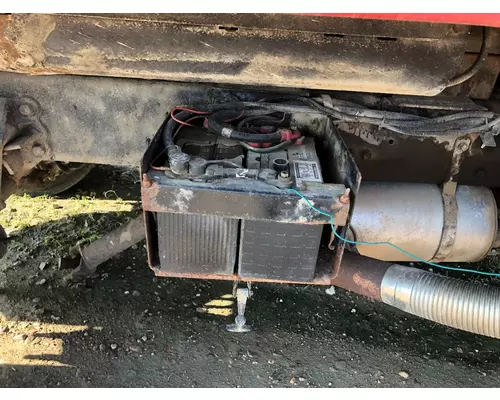 Ford LN8000 Battery Box