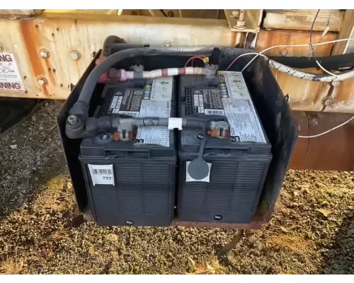 Ford LN8000 Battery Box