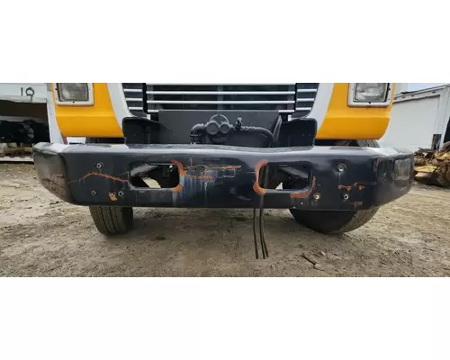 Ford LN8000 Bumper Assembly, Front