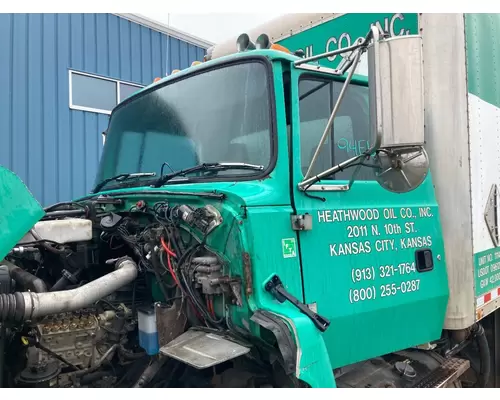 Ford LN8000 Cab Assembly