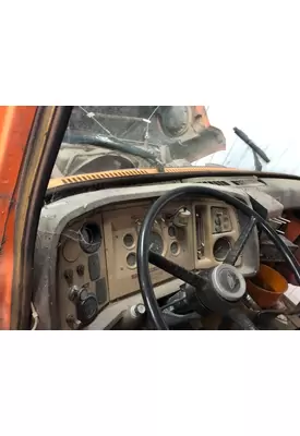 Ford LN8000 Dash Assembly
