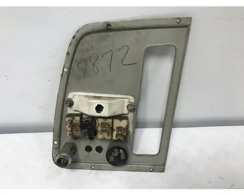 Ford LN8000 Dash Assembly