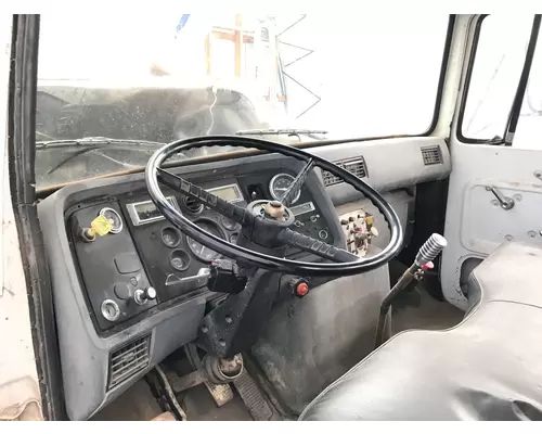 Ford LN8000 Dash Assembly