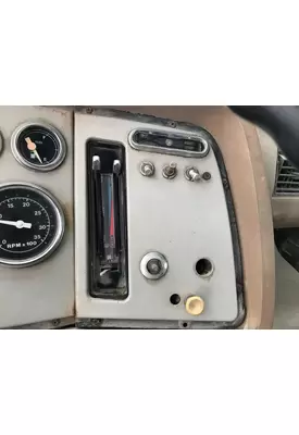 Ford LN8000 Dash Panel