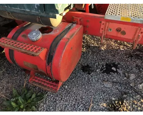 Ford LN8000 Fuel Tank