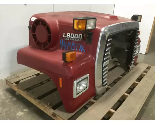 Ford LN8000 Hood