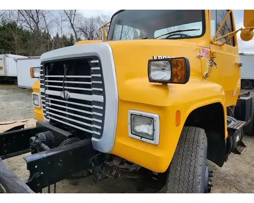 Ford LN8000 Hood