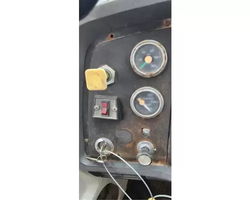 Ford LN8000 Instrument Cluster