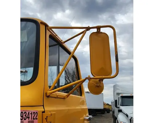 Ford LN8000 Mirror (Side View)