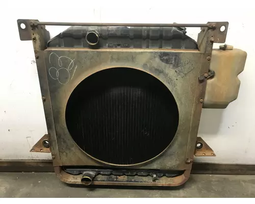 Ford LN8000 Radiator