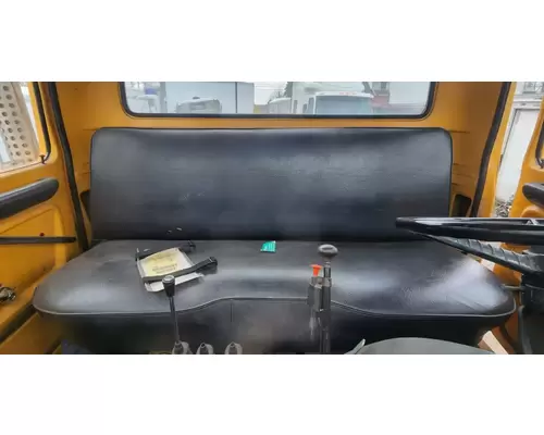 Ford LN8000 Seat, Front