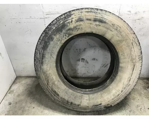 Ford LN8000 Tires