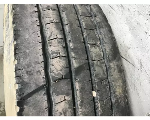 Ford LN8000 Tires