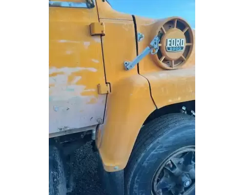 Ford LN9000 Fender Extension