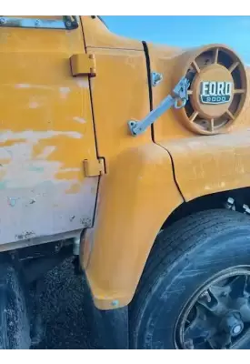 Ford LN9000 Fender Extension