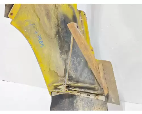 Ford LNT8000 Fender Extension