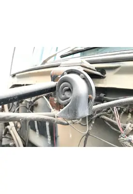 Ford LNT800 Horn
