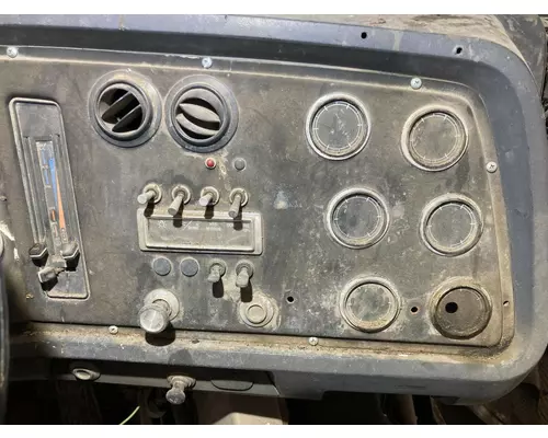 Ford LNT9000 Dash Assembly