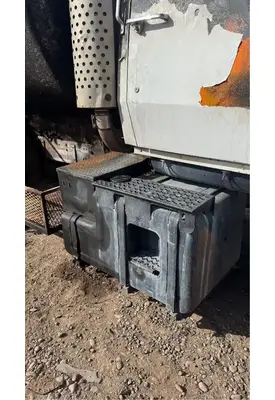 Ford LNT9000 Fuel Tank