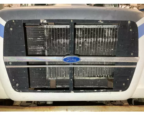 Ford LNT9000 Grille