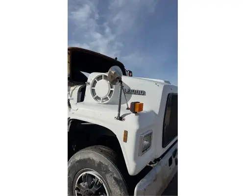Ford LNT9000 Hood