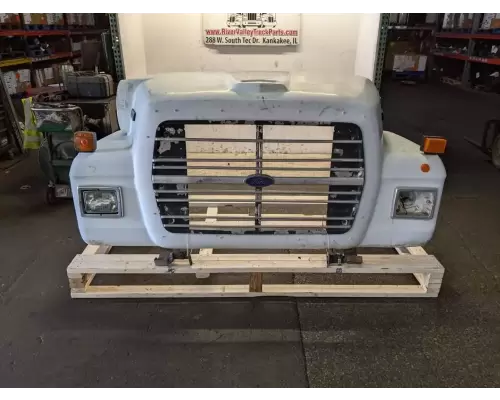 Ford LNT9000 Hood