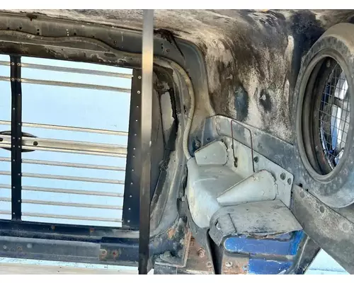Ford LNT9000 Hood