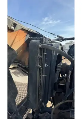 Ford LNT9000 Radiator